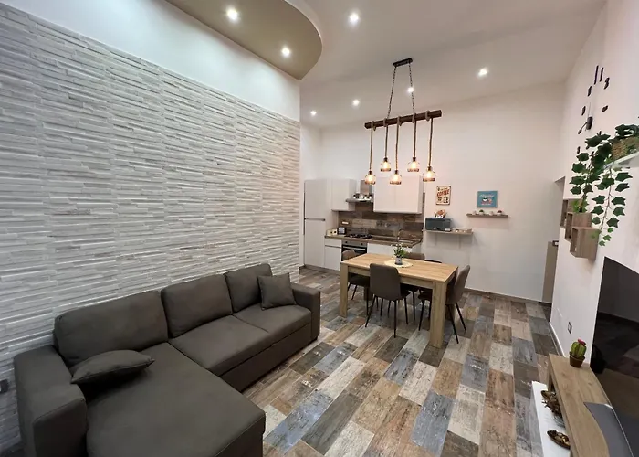 The Matty S House Napoli